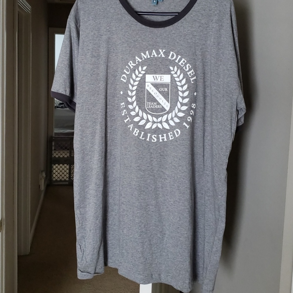 T shirt